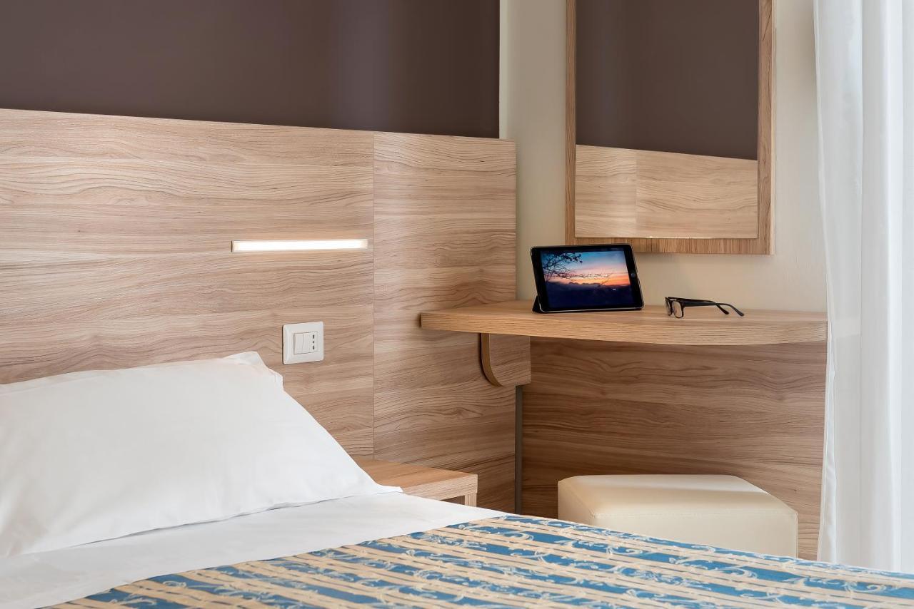 Hotel Sole Mio Marebello 외부 사진