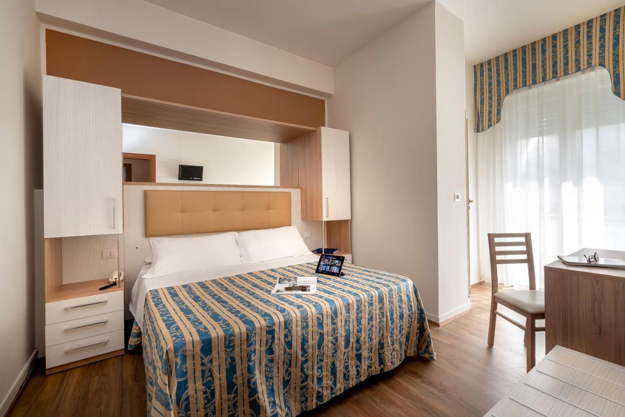 Hotel Sole Mio Marebello 외부 사진